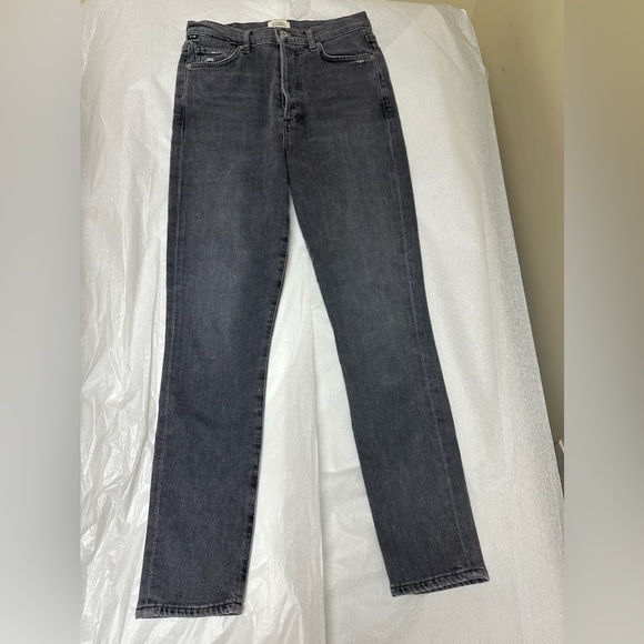 Olivia Ankle High Rise Slim in Silvermist
Citizens of Humanity🩶 - Picture 2 of 14